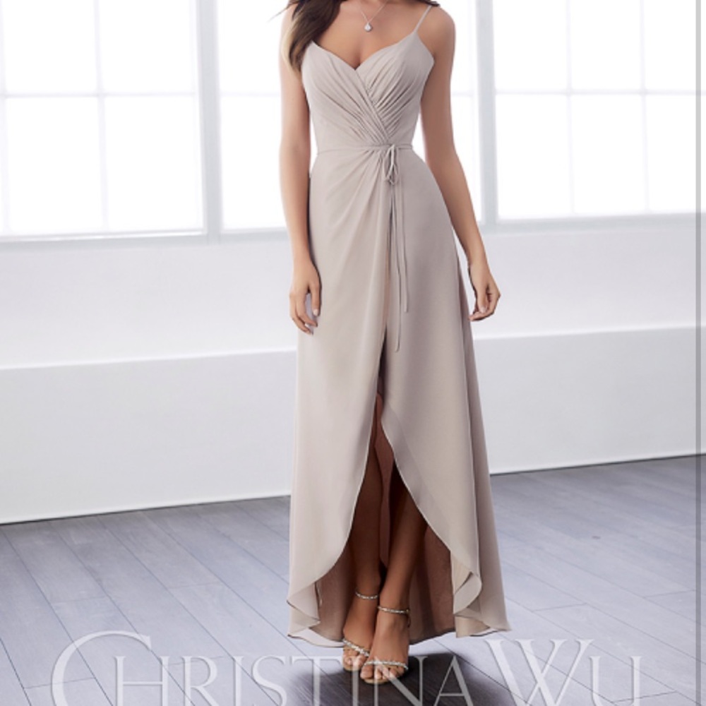 Christina Wu Celebrations 22808 Taupe dress size 0